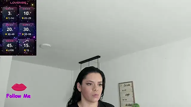 Snapshot of natasha_logan_ chatting on 02.16.25 natasha logan online show from 02.16.25