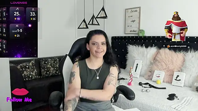 Snapshot of natasha_logan_ chatting on 03.03.25 natasha logan online show from 03.03.25