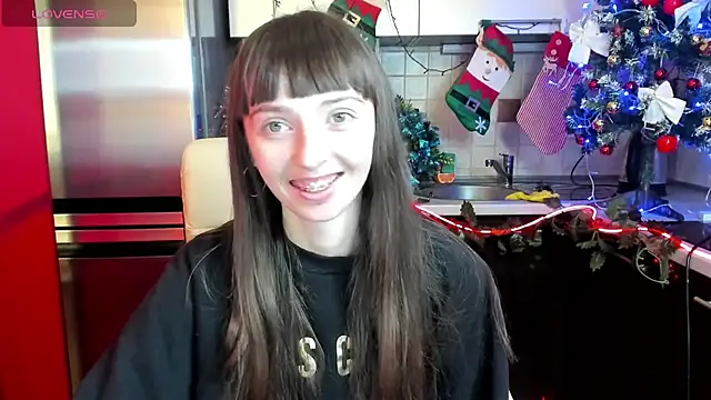 Snapshot of TayanaJons chatting on 12.18.24 TayanaJons online show from 12.18.24