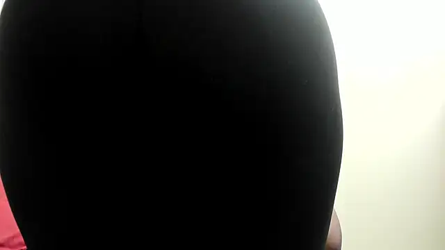 Snapshot of rihanna_abiodun chatting on 03.06.25 rihanna abiodun online show from 03.06.25