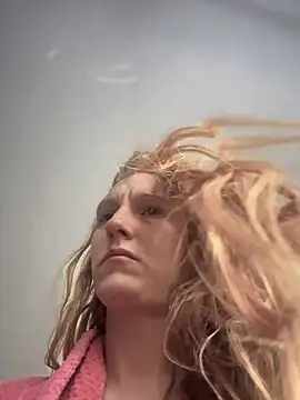 GoldenFlameGoddess online show from 02.25.25