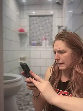 GoldenFlameGoddess online show from 02.25.25