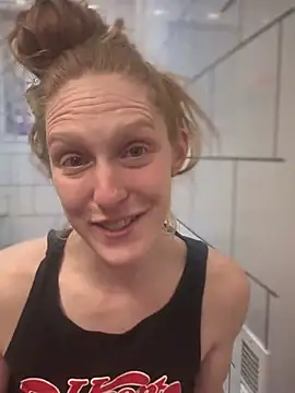 GoldenFlameGoddess online show from 02.25.25