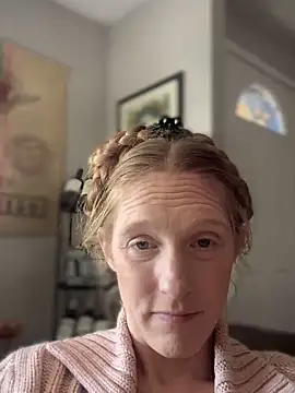 GoldenFlameGoddess online show from 02.27.25