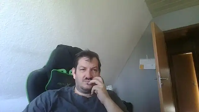 Golffahrer1982 online show from 09.22.25