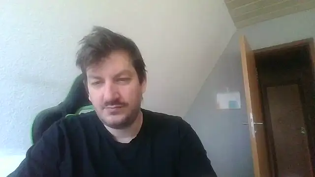 Golffahrer1982 online show from 10.29.25