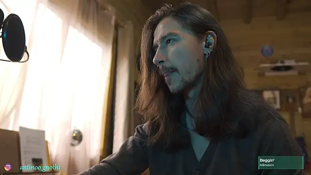 Antinoo Gnothi online show from 10.08.25