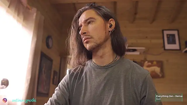 Antinoo Gnothi online show from 12.04.25