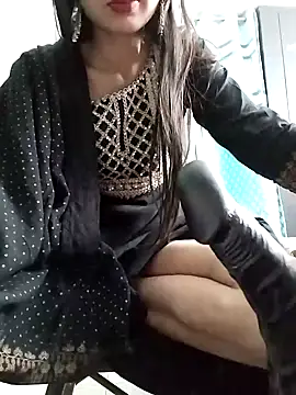 Snapshot of Noor_Darliing chatting on 01.23.25 Noor Darliing online show from 01.23.25