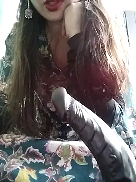 Snapshot of Noor_Darliing chatting on 02.22.25 Noor Darliing online show from 02.22.25