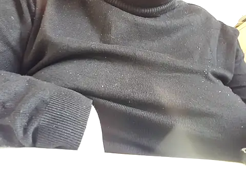 Snapshot of D_Marinna chatting on 02.10.25 D Marinna online show from 02.10.25