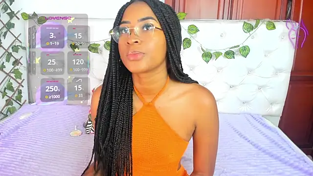 Snapshot of Andrea_Williams24 chatting on 09.19.25 Andrea Williams24 online show from 09.19.25