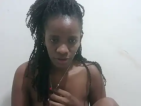 prettybeee online show from 11.26.25