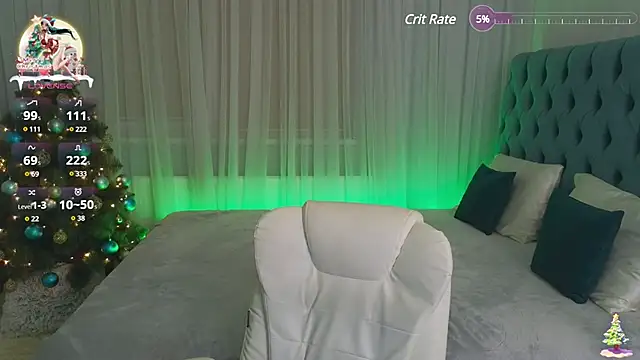 Snapshot of _Chlo__e chatting on 01.04.25  Chlo  e online show from 01.04.25