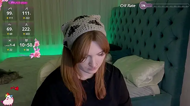 Snapshot of _Chlo__e chatting on 01.20.25  Chlo  e online show from 01.20.25