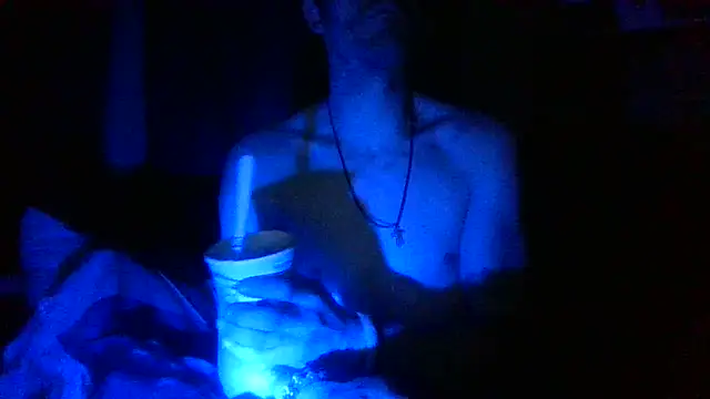 Snapshot of KBONE36 chatting on 02.04.25 KBONE36 online show from 02.04.25