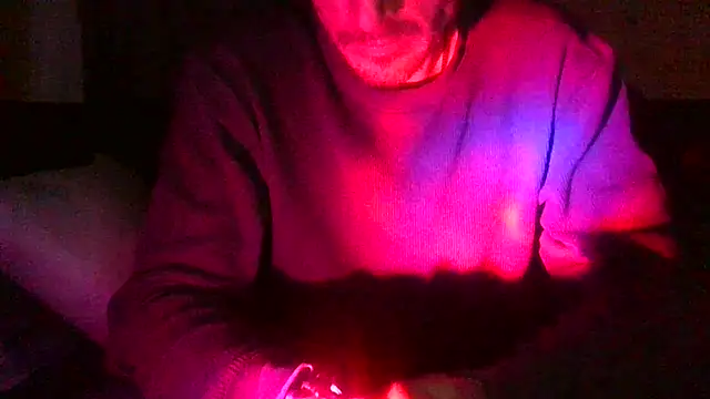 Snapshot of KBONE36 chatting on 02.05.25 KBONE36 online show from 02.05.25