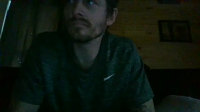 Snapshot of KBONE36 chatting on 02.19.25 KBONE36 online show from 02.19.25