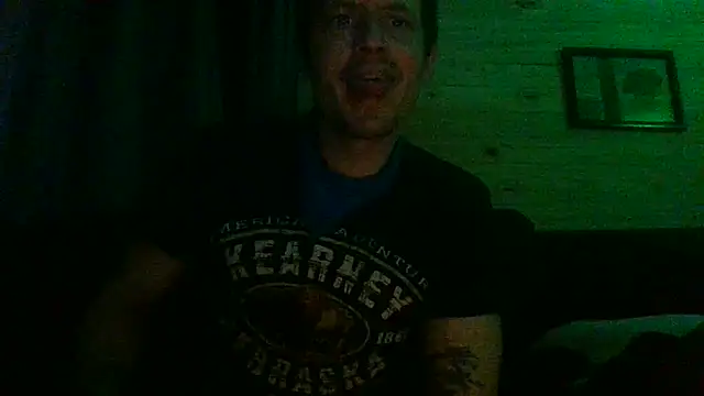 Snapshot of KBONE36 chatting on 02.27.25 KBONE36 online show from 02.27.25