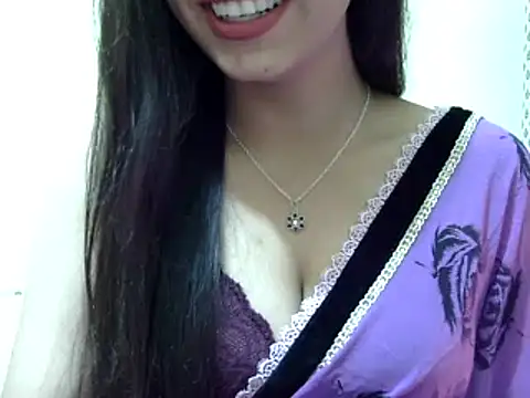 Snapshot of Arohi_Sharma123 chatting on 02.14.25 Arohi Sharma123 online show from 02.14.25