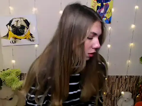 Snapshot of Sport_Tall_Doll chatting on 12.02.24 Sport Tall Doll online show from 12.02.24