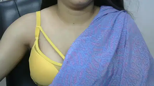 Snapshot of _desigori chatting on 09.21.25  desigori online show from 09.21.25