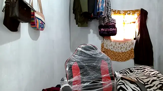 angelamarie1 online show from 03.11.25