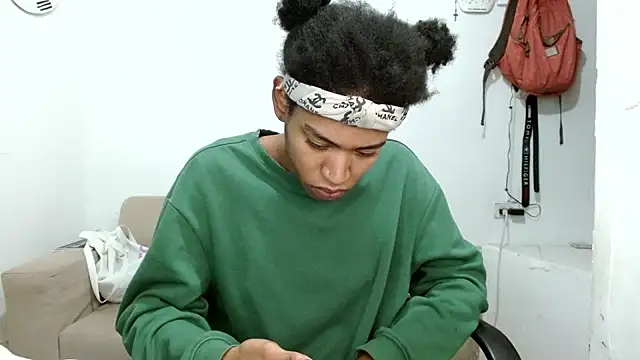 angelamarie1 online show from 11.30.25