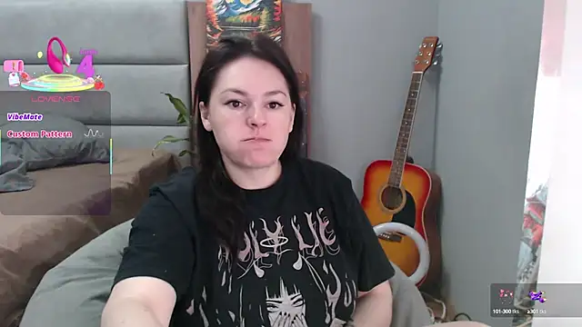 Stacy Davice online show from 03.08.25