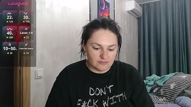 Stacy Davice online show from 10.02.25