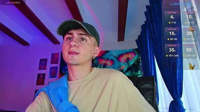 Snapshot of dimitri-bilak chatting on 01.24.25 dimitri-bilak online show from 01.24.25