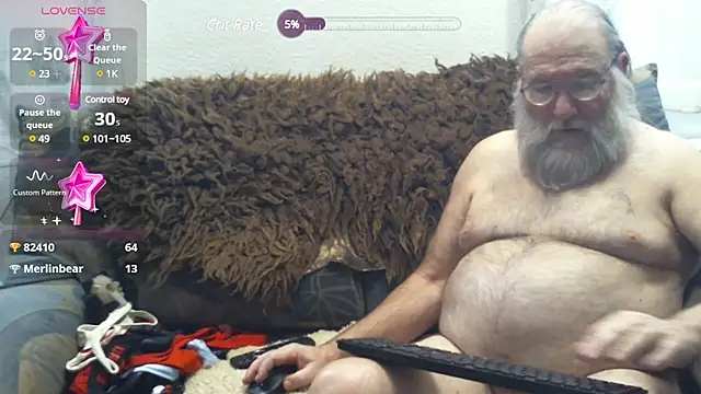 Snapshot of SexySantaC chatting on 01.26.25 SexySantaC online show from 01.26.25