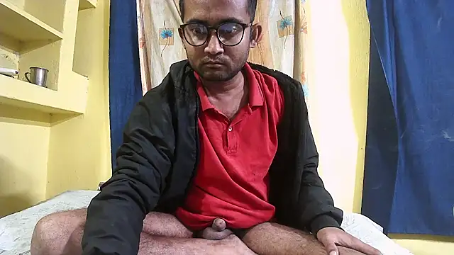 Snapshot of Cute_boy2000 chatting on 12.25.24 Cute boy2000 online show from 12.25.24