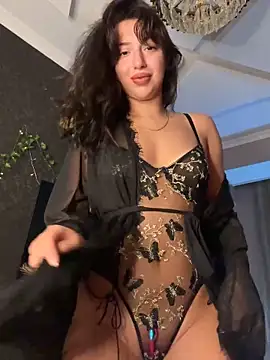 Snapshot of Tasty_Nora chatting on 09.14.25 Tasty Nora online show from 09.14.25