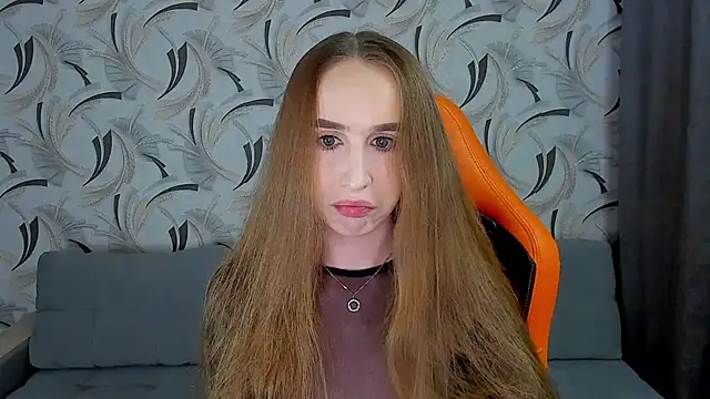 Snapshot of _mira_cle_ chatting on 01.03.25  mira cle  online show from 01.03.25