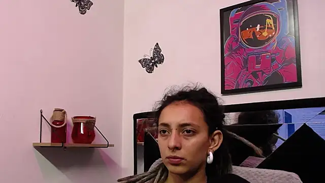 Snapshot of ORIANNA_BODMOD chatting on 01.03.25 ORIANNA BODMOD online show from 01.03.25