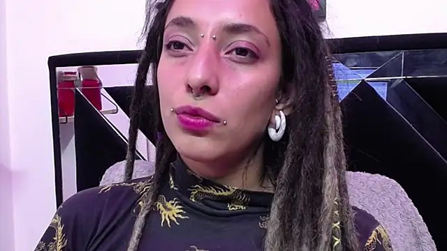 Snapshot of ORIANNA_BODMOD chatting on 02.28.25 ORIANNA BODMOD online show from 02.28.25