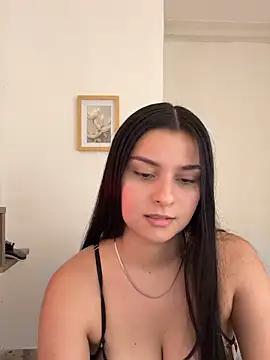 Snapshot of Lolitah__69 chatting on 09.28.25 Lolitah  69 online show from 09.28.25