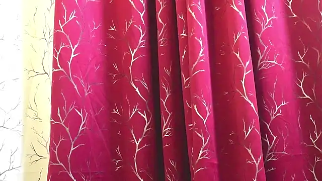 Snapshot of LuscousPussy chatting on 03.17.25 LuscousPussy online show from 03.17.25