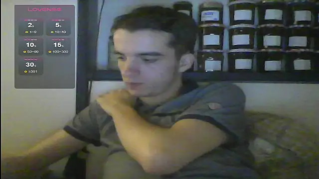 Snapshot of Tombgy07 chatting on 12.07.24 Tombgy07 online show from 12.07.24