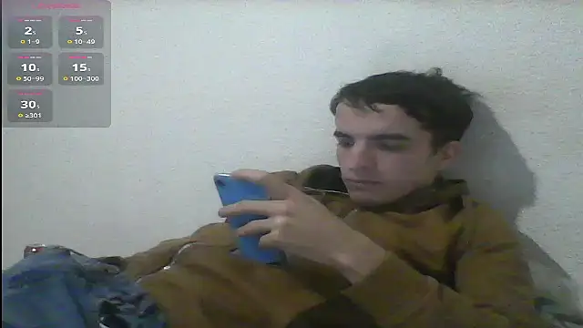 Snapshot of Tombgy07 chatting on 03.19.25 Tombgy07 online show from 03.19.25