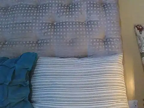 Snapshot of Babetys chatting on 09.26.25 Babetys online show from 09.26.25