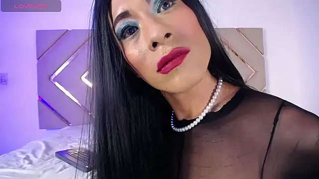 Snapshot of Raven_foxter1 chatting on 03.01.25 Raven foxter1 online show from 03.01.25