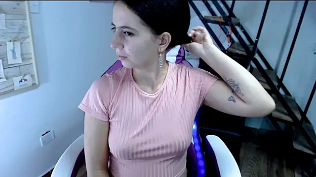 Snapshot of samantha_baby_ chatting on 09.17.25 samantha baby online show from 09.17.25