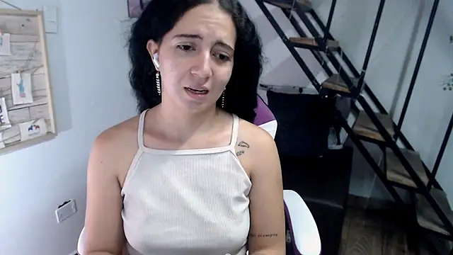 Snapshot of samantha_baby_ chatting on 10.11.25 samantha baby online show from 10.11.25
