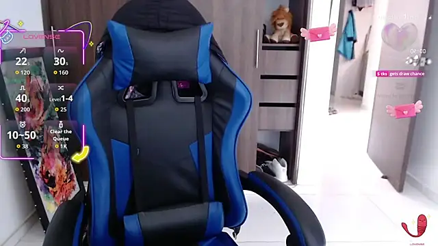 Snapshot of salome_sweet4 chatting on 09.18.25 salome sweet4 online show from 09.18.25