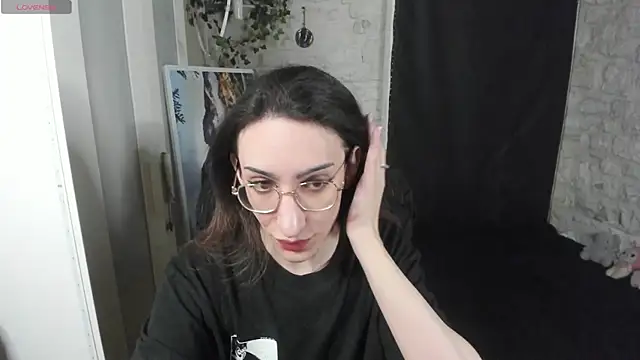 Snapshot of Mayala__ chatting on 02.03.25 Mayala   online show from 02.03.25