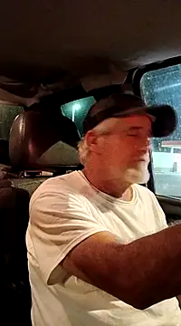 Snapshot of TTolbert chatting on 02.10.25 TTolbert online show from 02.10.25