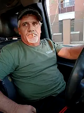 Snapshot of TTolbert chatting on 02.18.25 TTolbert online show from 02.18.25