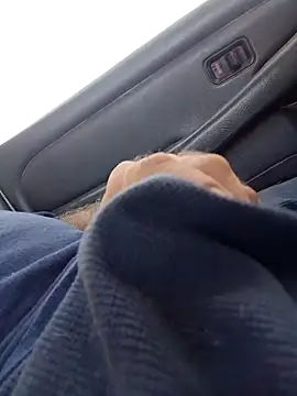 Snapshot of TTolbert chatting on 10.15.25 TTolbert online show from 10.15.25